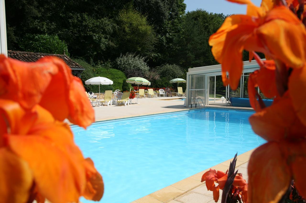 Hôtel Restaurant Plaisance-Piscine couverte et chauffée- Proche Sarlat- Vitrac  Exterior foto